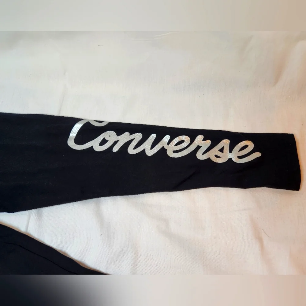 NWT Converse Leggings Girls Size Large Black Silver - Picture 2 of 3